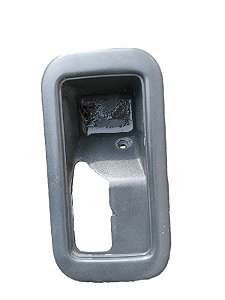 MOLDURA MAÇANETA INTERNA DIANTEIRA DIREITA | VERONA 1.8 LX 1994