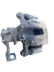 PINÇA TRASEIRA DIREITA | CERATO SX 1.6 16V 2018