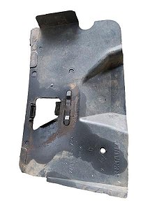 DEFLETOR ESQUERDO MOTOR | CLIO SED. EXP. 1.0 16V 2005