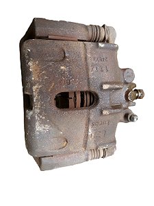 PINÇA DIANTEIRA ESQUERDA | FREELANDER 25L 2004