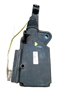 TRAVA ELÉTRICA TRASEIRA DIREITA | CLIO RL 1.0 2003