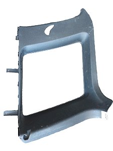 MOLDURA DIREITA VIDRO FIXO TRASEIRO | FREELANDER 25L 2004