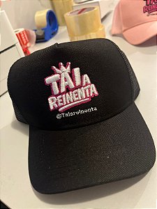 Boné preto tai a reinenta