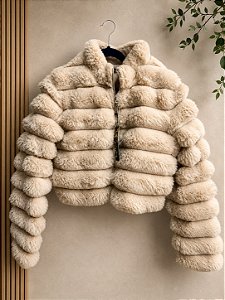 Jaqueta forrada puffer peludo
