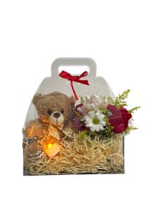 GlassBloom - Cesta com Flores e Pelúcia