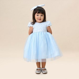 VESTIDO BORDADO COM LINHA MESCLADA