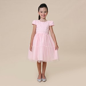 Vestido bordado com cinto trabalhado rosa