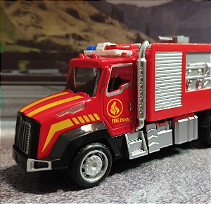 Miniatura - Caminhão Bombeiro