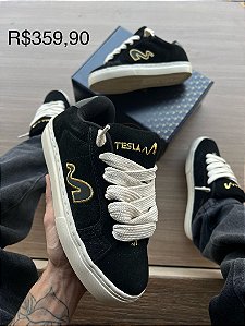 Tênis Tesla Hertz