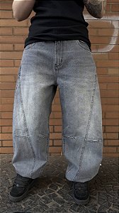 Calça barrel