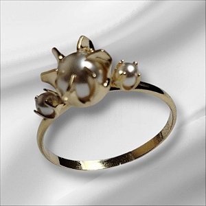 Anel Dourado Florescer de Pérolas Delicadas