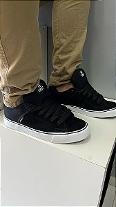 COMPLY TENIS PRETO BETTER CAM