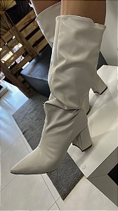 OFFLINE BOTA SLOUCHY BRANCO CANO MÉDIO SALTO BLOCO BICO FINO