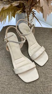 BEBECÊ SANDÁLIA SALTO TAÇA NAPA AVEIA