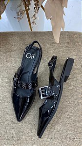 OFFLINE SLINGBACK VERNIZ PRETO