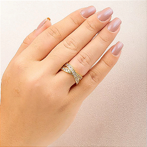 Anel redondo transversal ouro