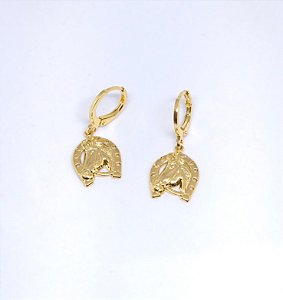 BRINCO ARG COM CAVALO BANH OURO 18K - AR312