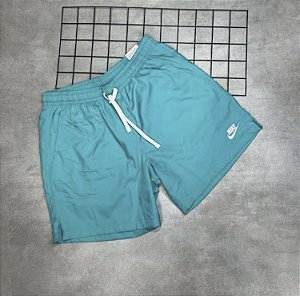 Bermuda Nike Sportwear - Azul Bebê AR2382-677