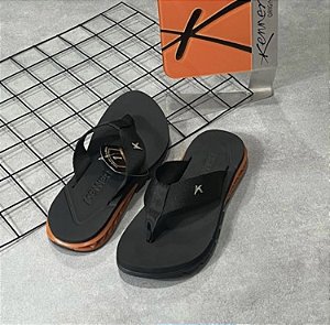 Chinelo Kenner - CHK002