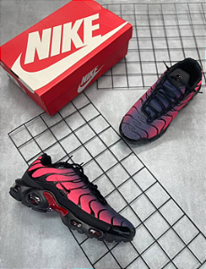 Tênis Nike TN Vermelho - EG038