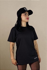 T-SHIRT BÁSICA UNISSEX