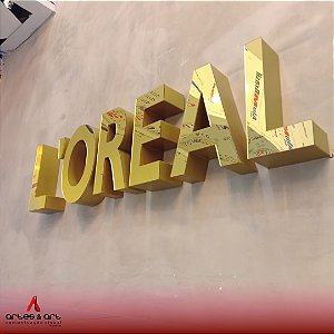 Letra Caixa em Acrílico Dourado Espelhado