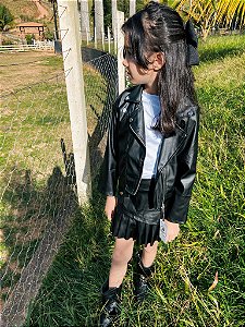 Conjunto Boiadeira Ana Castela - Estilo e Conforto para Todas as Ocasiões