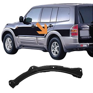 SUPORTE MOLDURA PARALAMA MITSUBISHI PAJERO FULL 2000 2001 2002 2003 2004 2005 2006 2007