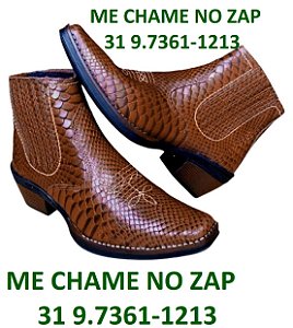 Bota Country Cowboy Vaquejada Cavalgada Masculina Cor Marrom Anaconda Couro Boi Vaca Legitimo Original Solado Borracha Costurado Botinha Social Marca Campolina
