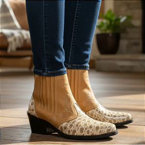 Bota Country Feminina Mulher Botina Amarelo Castor Com Bege Croco Vaquejada Cavalgada Rodeio Couro Legitimo Original Marca Campolina Solado Costurado