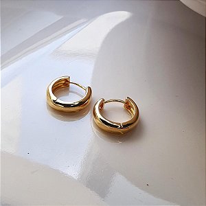 Brinco argolinha lisa 8mm