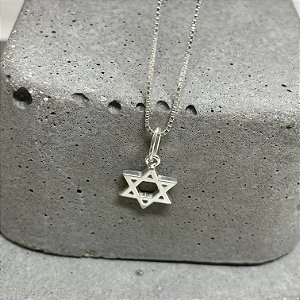 PINGENTE ESTRELA DE DAVI