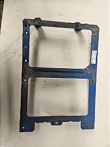 Suporte do paralama Volvo 8189470