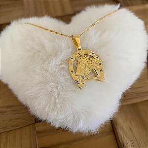 Colar Feminino Cavalo na Ferradura com Detalhes em Zircônias brilhante