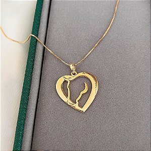 Colar Feminino Coração com Rosto de Cavalo