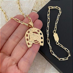 Conjunto Masculino Cavalo na Ferradura Rústico com Cordão Cartier