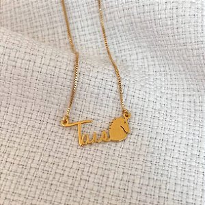 Colar Personalizado Tais com Cavalo Banhado a Ouro 18k
