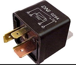 Relé Auxiliar Universal 70A c/ Suporte - 24V - DNI0294