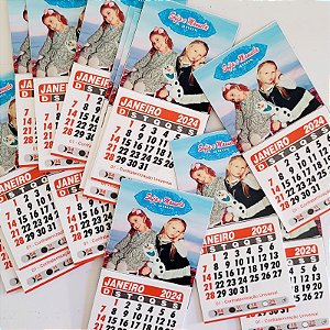 Mini Ímã de Geladeira com Calendário Personalizado – Praticidade e Memória na Sua Cozinha! 📅