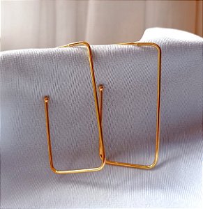 Brinco Meia Argola com Fio Liso Banhado Ouro 18k Antialergico