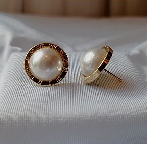 Brinco Perola Fixo Delicado na Orelha Banhado Ouro 18k Antialergico