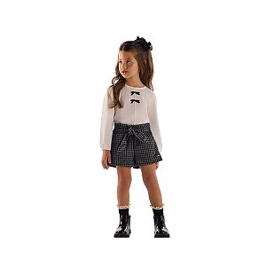 Conjunto Blusa Meia Malha e Short Jacquard Pontilhado Off White