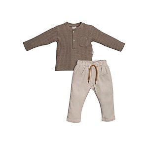 Conjunto Camiseta Manga Longa e Calça Sarja