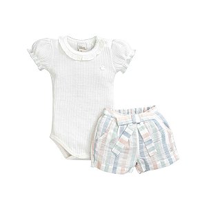 Conjunto Body Manga Curta com Gola Babado e Short Maquinetado