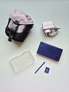 Nintendo DSi (Azul) Metalic Blue + Cartão SD 2Gb Lotado de Jogos
