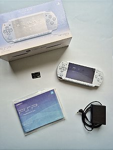 PSP 2000 Felicia Blue (Blume Series) + Caixa Original + Memory Stick 4GB