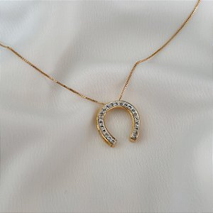 Colar Feminino Ferradura Brilhante Banhado a Ouro 18K
