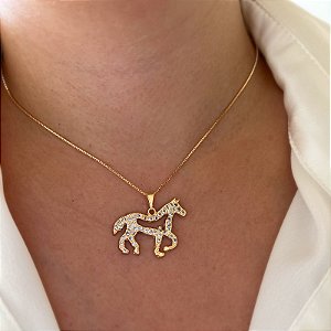 Colar Feminino Cavalo Inteiro Brilhante Banhado a Ouro 18K