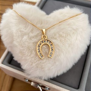 Colar Feminino Ferradura Cravejada Banhado a Ouro 18K