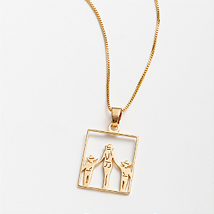 Colar Feminino Mãe com Filhos Country Banhado a Ouro 18K
